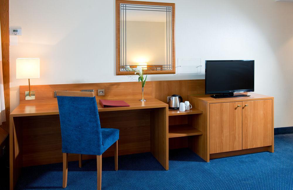 Leonardo Bonn Airport Hotel Keulen